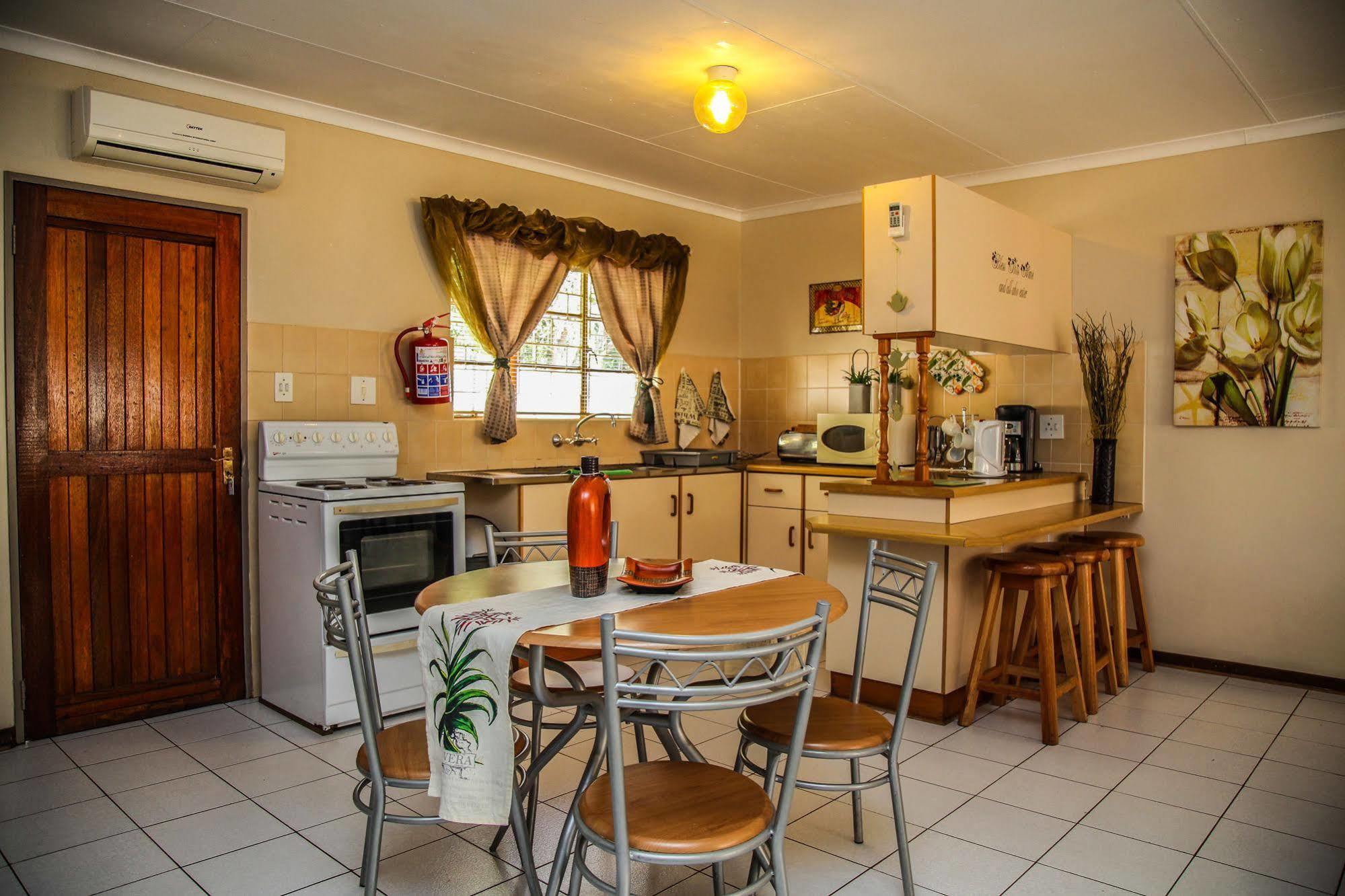 Aber Jetz Guesthouse Pongola Exterior photo